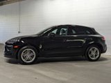 Used 2024 Porsche Macan image 2
