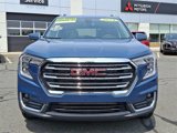 Used 2024 GMC Terrain SLT image 2