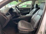 Used 2020 Buick Enclave Essence image 3