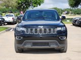 Used 2022 Jeep Grand Cherokee Laredo E image 2