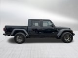 Used 2020 Jeep Gladiator Sport image 4