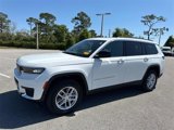 Used 2025 Jeep Grand Cherokee L Laredo image 5
