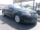 Used 2014 Ford Taurus SE image 6