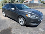 Used 2015 Ford Fusion SE image 2