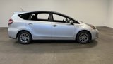 Used 2015 Toyota Prius V Three image 2