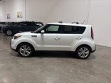 Used 2016 Kia Soul + image 2