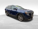 Used 2022 GMC Terrain SLT image 3
