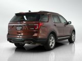 Used 2018 Ford Explorer XLT image 5
