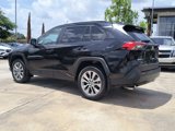 Used 2022 Toyota RAV4 XLE Premium image 4