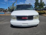 Used 2004 GMC Safari AWD image 2