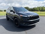 Used 2016 Jeep Cherokee Latitude image 2