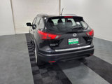 Used 2017 Nissan Rogue Sport SV w/ SV Premium Package image 5