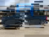 Used 2022 Chevrolet Silverado 1500 LT image 2