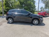 Used 2023 Hyundai Kona SE image 2