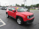 Used 2017 Jeep Renegade Latitude w/ Popular Equipment Group image 4