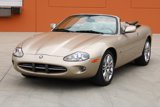 Used 2000 Jaguar XK8 Convertible image 4