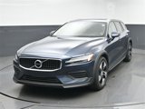 Used 2020 Volvo V60 T5 Cross Country image 3