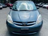 Used 2008 Toyota Sienna XLE image 3