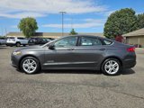 Used 2018 Ford Fusion SE image 3