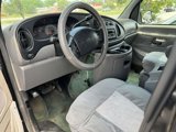 Used 1999 Ford E-150 and Econoline 150 image 2