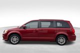 Used 2016 Dodge Grand Caravan SXT w/ Rear Park Assist Package image 4