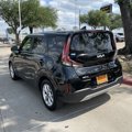 Used 2023 Kia Soul LX w/ LX Technology Package image 4