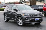 Used 2022 Jeep Compass Latitude image 2