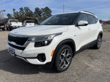 Used 2023 Kia Seltos EX image 3