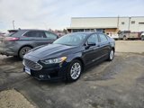 Used 2020 Ford Fusion SE image 2