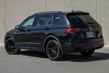 Used 2022 Volkswagen Tiguan SE R-Line image 3