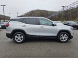 Used 2021 GMC Terrain SLE w/ Driver Convenience Package image 4