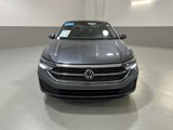 Certified 2024 Volkswagen Jetta SE w/ Panoramic Sunroof Package image 2