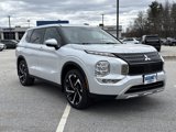 Used 2023 Mitsubishi Outlander SE image 3