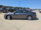 Used 2023 Toyota Camry LE image 5