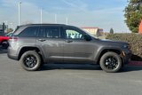 New 2025 Jeep Grand Cherokee Altitude image 4