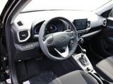 Used 2025 Hyundai Venue SEL image 3