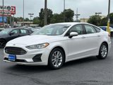 Used 2019 Ford Fusion SE image 4