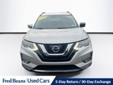 Used 2017 Nissan Rogue SL image 2