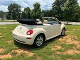Used 2009 Volkswagen Beetle S image 5