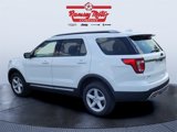 Used 2017 Ford Explorer XLT image 3