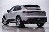 Certified 2025 Porsche Macan image 3