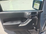 Used 2016 Jeep Wrangler Rubicon image 3