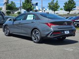 Used 2024 Hyundai Elantra SEL w/ Convenience Package image 5