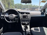 Used 2016 Volkswagen Golf S image 5