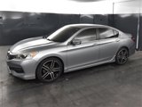 Used 2017 Honda Accord Sport image 5