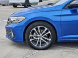 Used 2024 Volkswagen Jetta Sport image 6