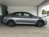 Used 2024 Volkswagen Jetta SE image 3