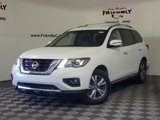 Used 2019 Nissan Pathfinder SV image 1