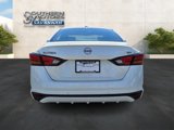 Used 2023 Nissan Altima 2.5 SV image 4