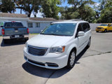 Used 2016 Chrysler Town & Country Touring image 3